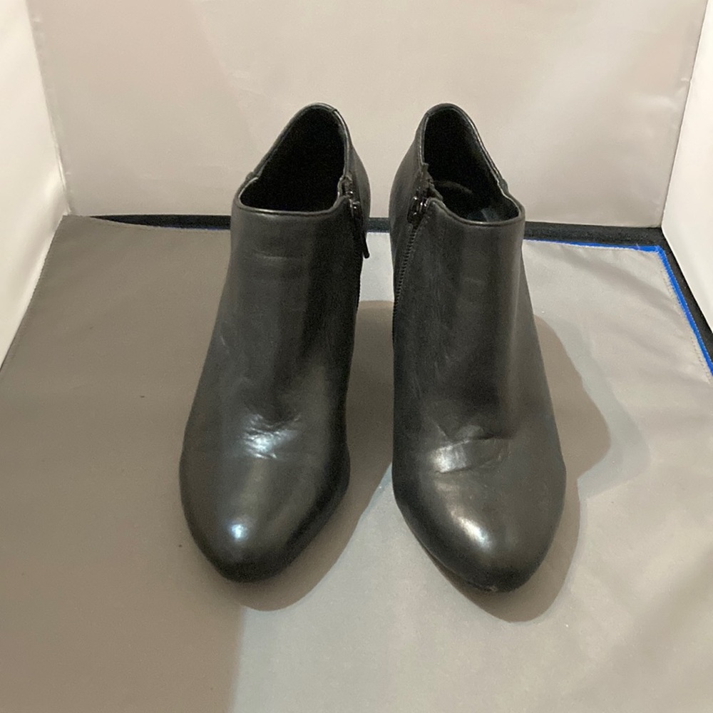Antonio Melani‎ size 6.5